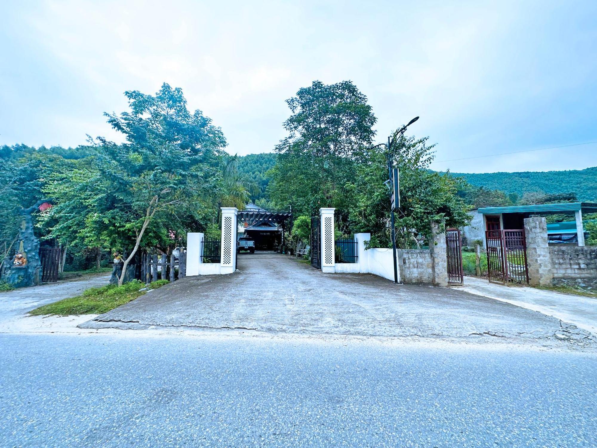 The Hill Villas Фонг Нха Екстериор снимка