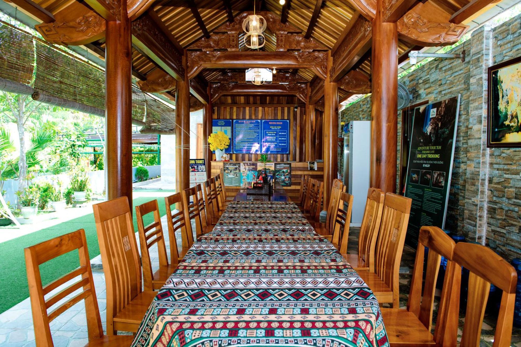 The Hill Villas Фонг Нха Екстериор снимка