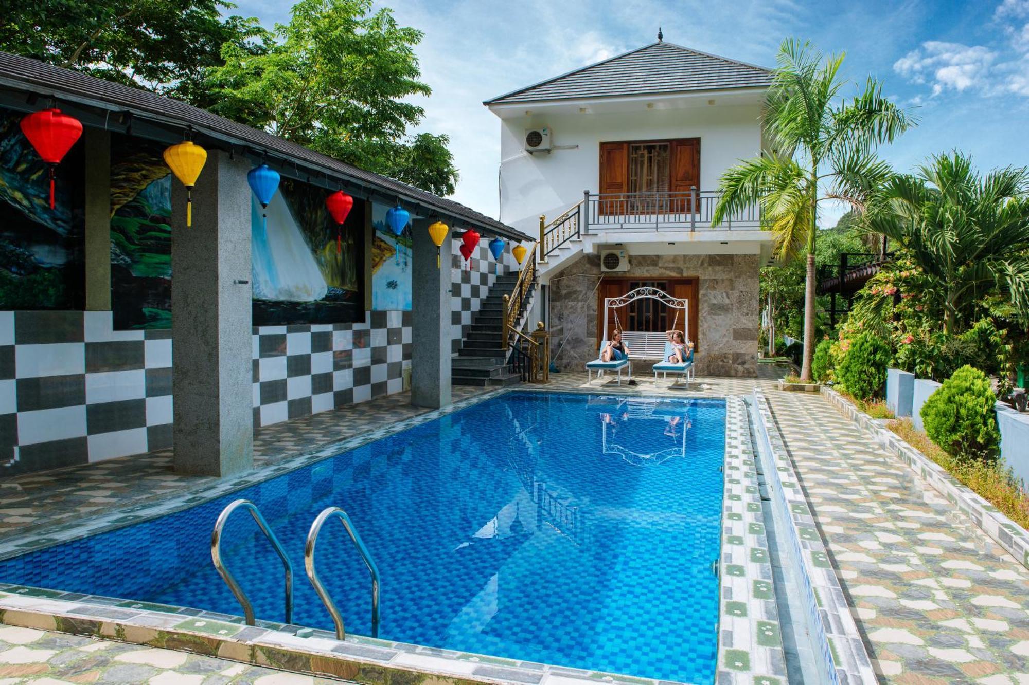 The Hill Villas Фонг Нха Екстериор снимка