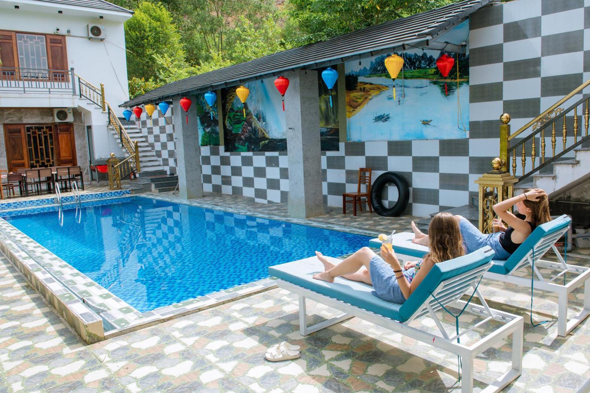The Hill Villas Фонг Нха Екстериор снимка